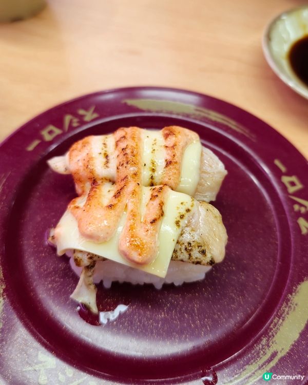 壽司郎開心果蛋糕🤤！軟滑香濃，必試！😋