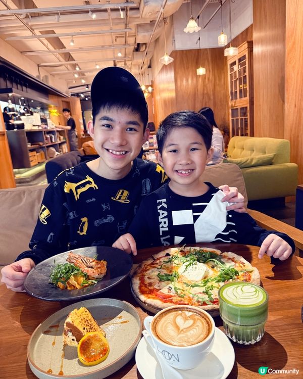 1.  文青木系餐廳🤤！必試手工意粉🍝+巴斯克蛋糕🍰！