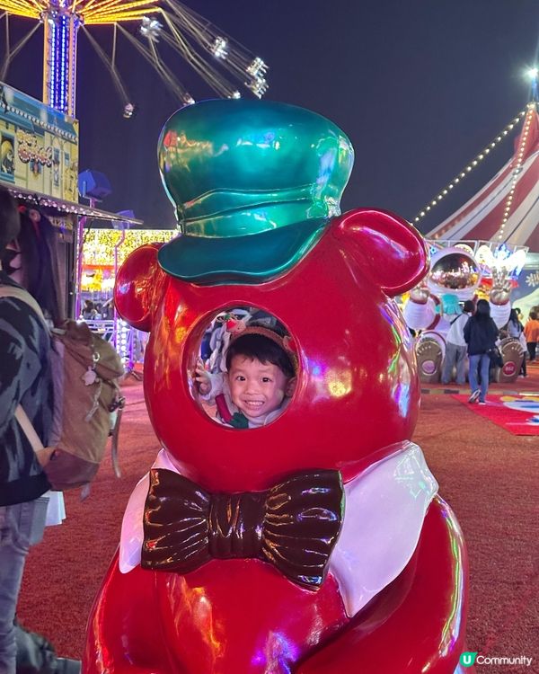 AIA嘉年華玩到癲！🥳 豬仔錢罌勁吸睛！🐷
