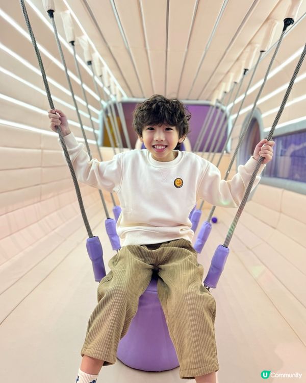 ✨nobi nobi 夢幻樂園太空聖誕夢幻之旅