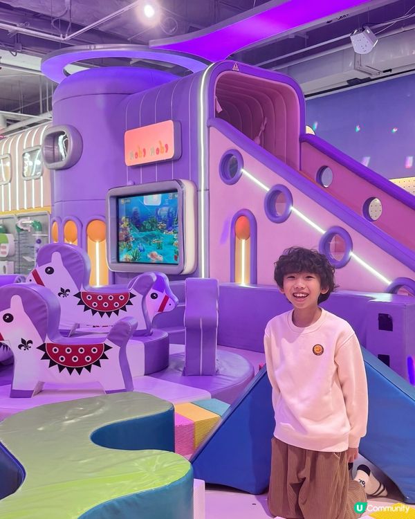 ✨nobi nobi 夢幻樂園太空聖誕夢幻之旅