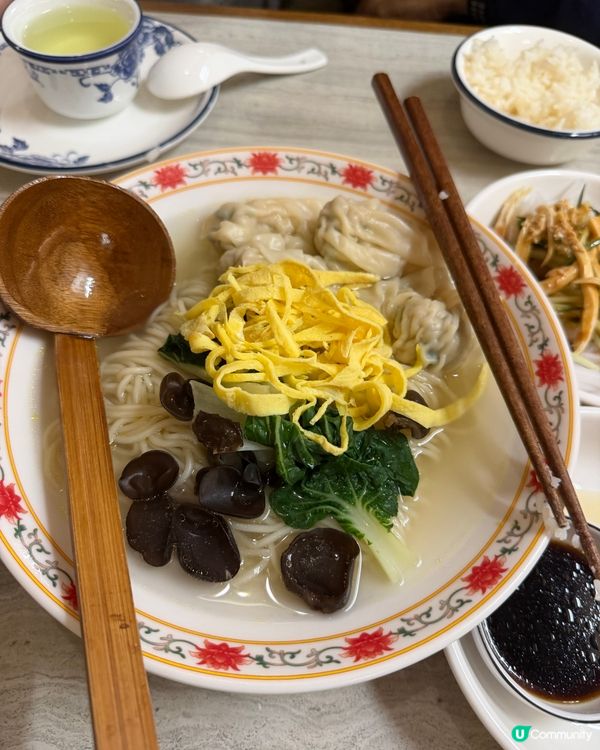 上海名居好座，食物不俗，可以訂位🤫