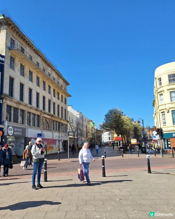 《光影誌》27｜英國Hastings漫遊：從古老網棚到崖巔之