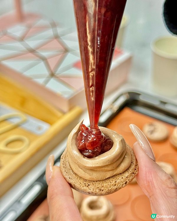 1.  聖誕鹿鹿馬卡龍🦌！尖咀自助烘焙初體驗🥳！