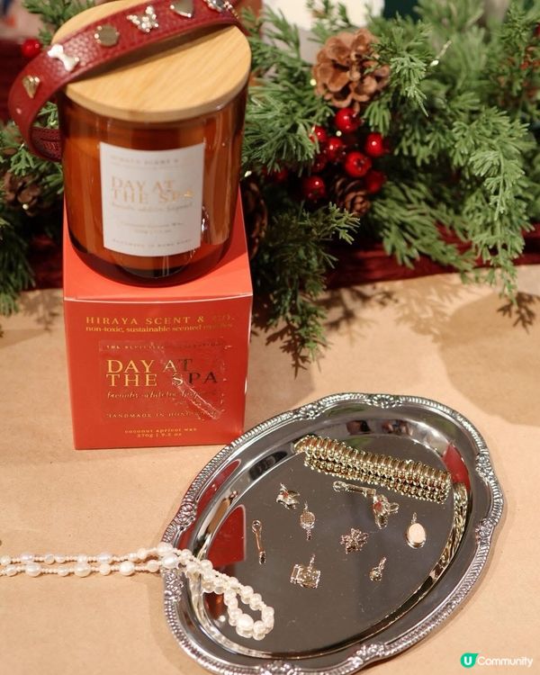 𝐹𝑜𝓊𝓃𝒹 𝒶 𝒞𝒽𝓇𝒾𝓈𝓉𝓂𝒶𝓈 𝒞𝑜𝓇𝓃𝑒𝓇🎄...