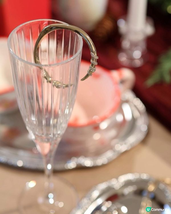 𝐹𝑜𝓊𝓃𝒹 𝒶 𝒞𝒽𝓇𝒾𝓈𝓉𝓂𝒶𝓈 𝒞𝑜𝓇𝓃𝑒𝓇🎄...