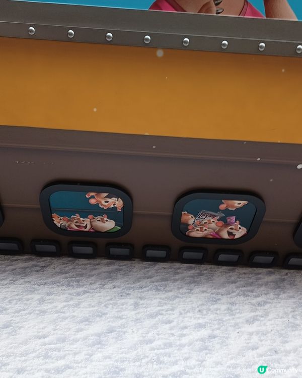 商場變身優獸市！🎉 快啲嚟打卡！