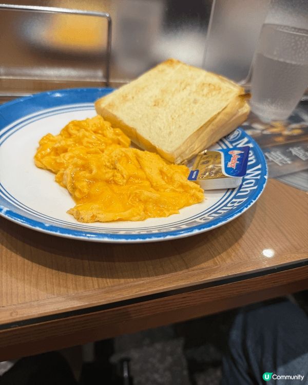 我介紹大家去屯門市廣場敏華冰廳食早餐或者遠近馳名嘅黯然銷魂飯...