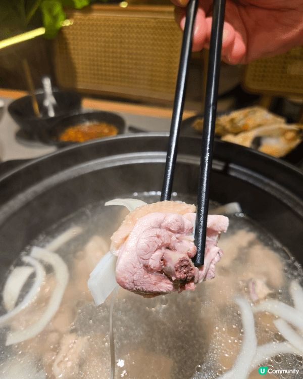 旺角鳳園椰子雞