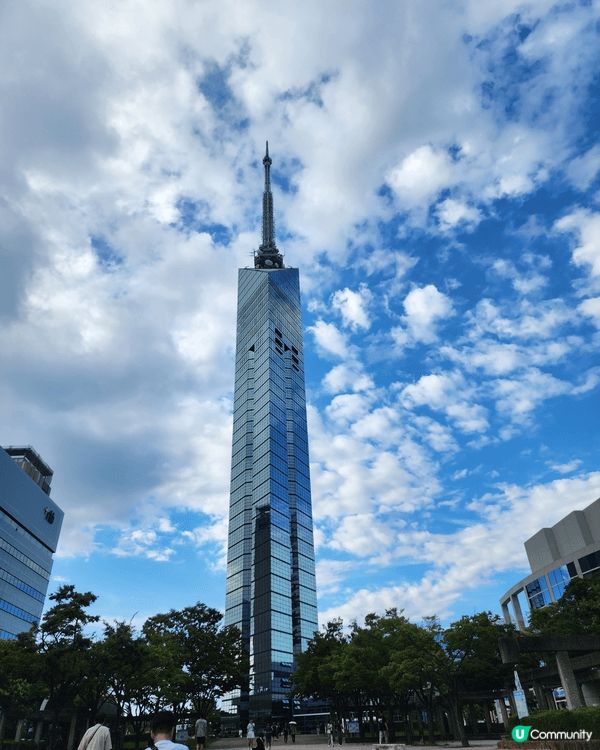 福岡天氣比較穩定，空氣好好，打卡地方亦好多。但有代表性一定係...