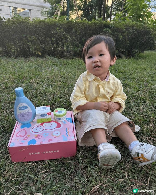 兩兄弟嘅成長記錄，願你哋快樂健康成長