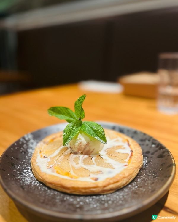 聖誕大餐開餐啦！😋 鵝肝鮑魚超正！🤤