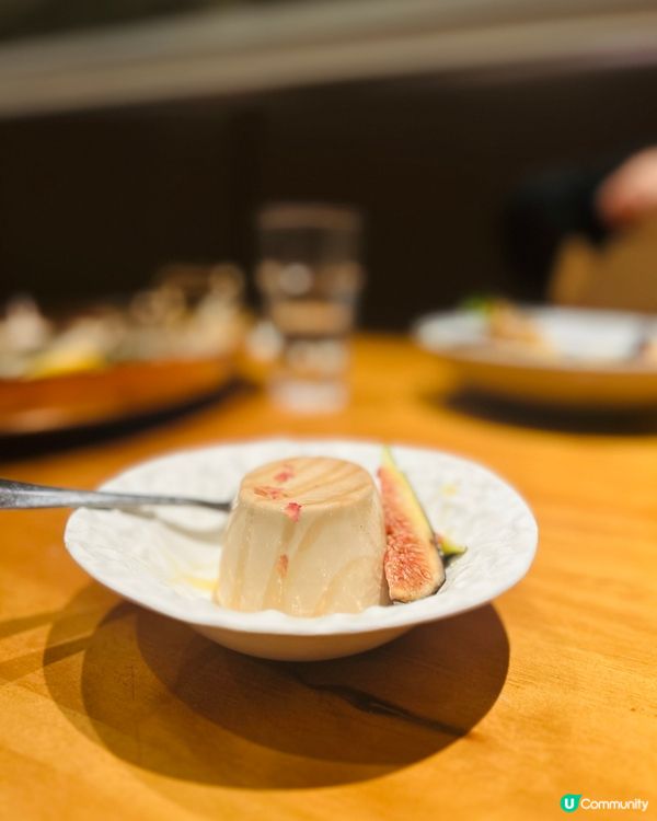 聖誕大餐開餐啦！😋 鵝肝鮑魚超正！🤤