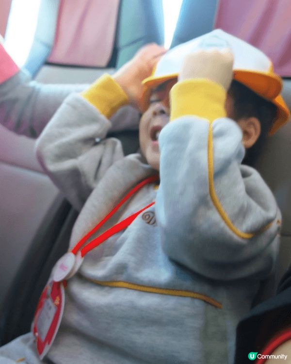 第一次學校親子旅行. 雖然係好多年前嘅事, 睇返啲相, 仍然...
