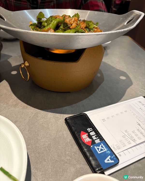 去咗深圳食海門魚仔潮州菜，我叫咗蠔餅，炸裸條，辣椒炒肉，炒潮...