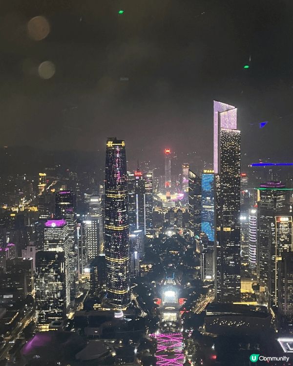 廣州旅遊塔夜景超美，一生人最少也要到此一遊。