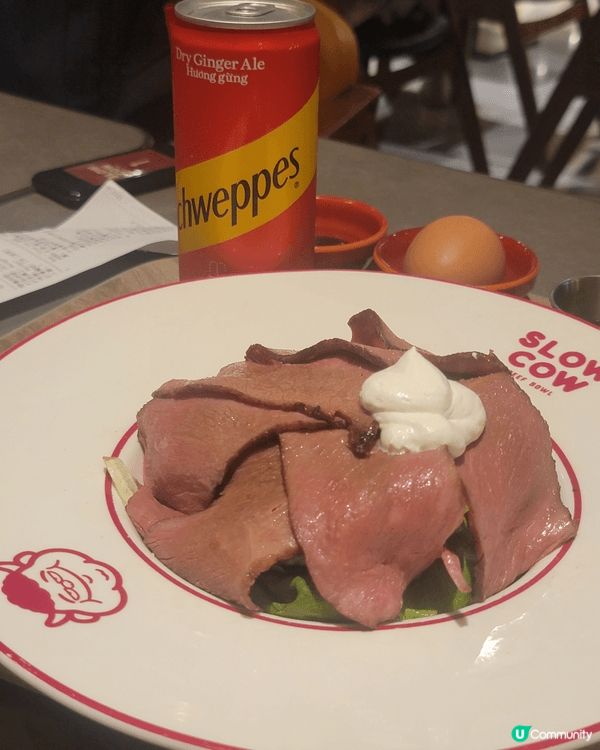 行街經過見到多人排隊，見到佢哋啲牛都幾靚，就試下。