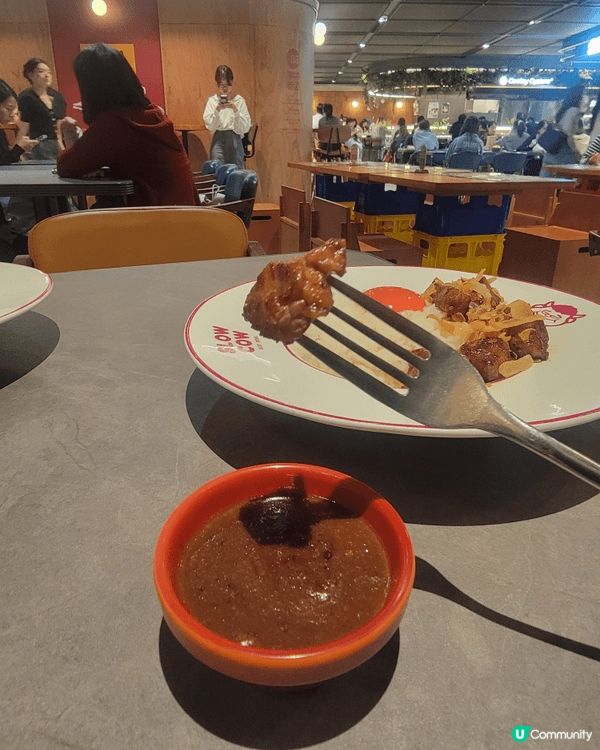 行街經過見到多人排隊，見到佢哋啲牛都幾靚，就試下。