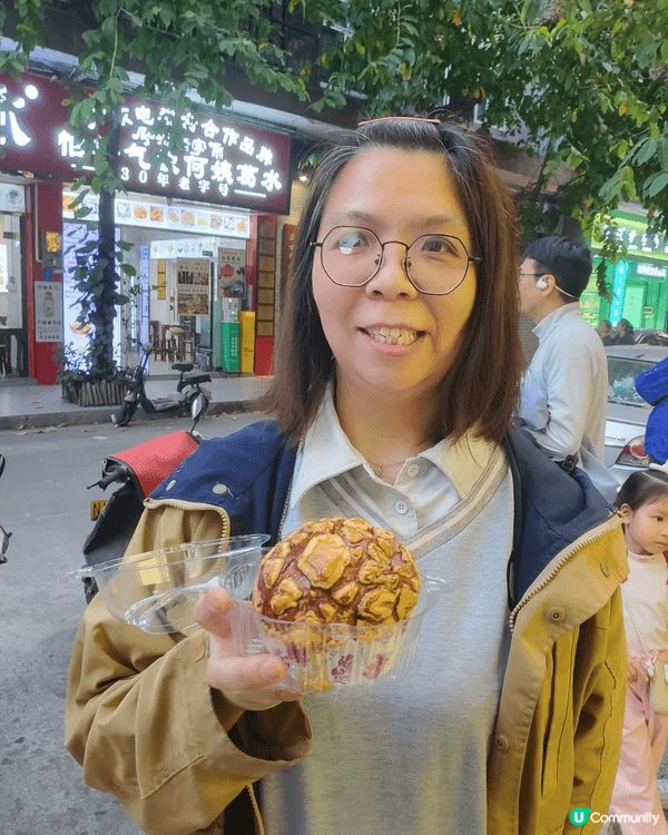 佛山順德之旅，推薦美味牛乳菠蘿包，熱熱的牛乳超級好味