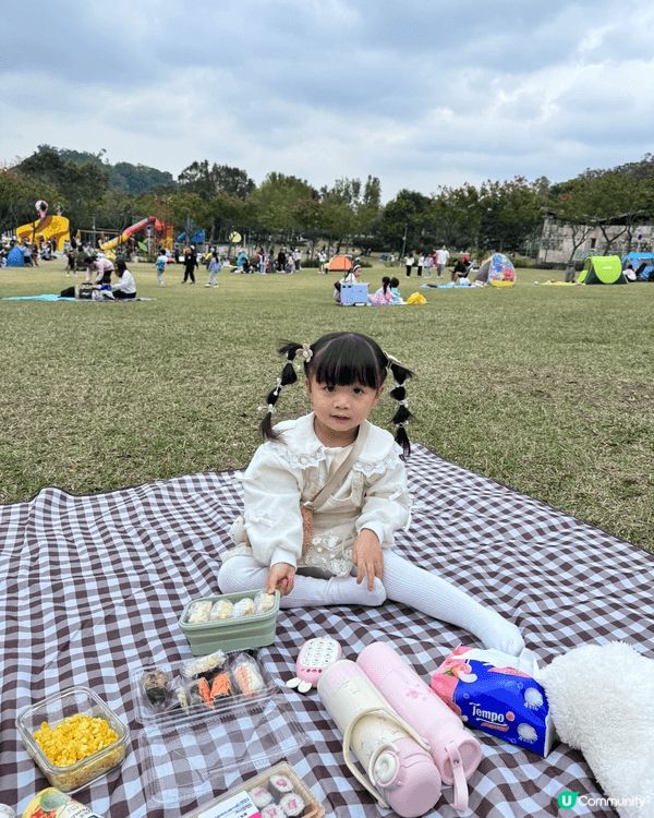 最近嘅天氣最適合就喺帶小朋友去野餐同去公園玩，開始溫度下降進...