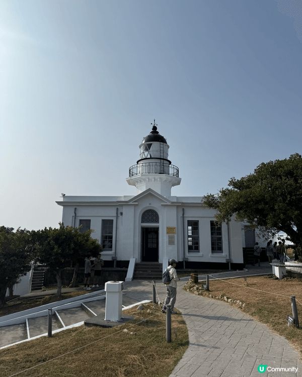 呢度係高雄嘅旗津島，最出名嘅打卡位就係旗津燈塔，上到去可以睇...