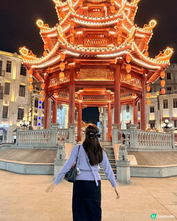 深夜的汕頭比起早上的更有氣氛，加上人少很多非常適合打卡