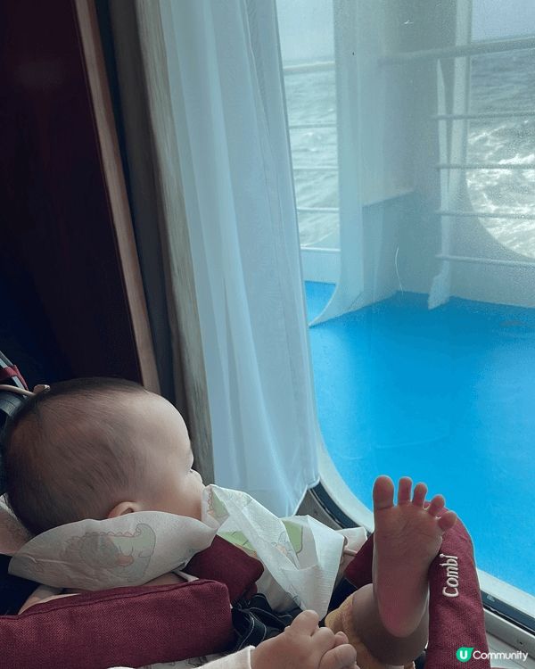 Baby 第一次坐郵輪🚢 細細個就解鎖人生新體驗～望住大海、...