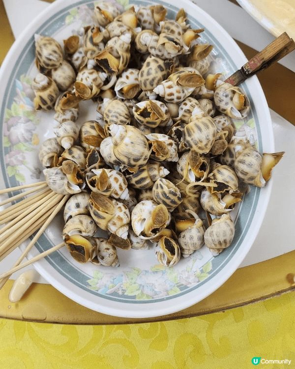流浮山食海鮮，價錢合理，食物新鮮，支持本地消費