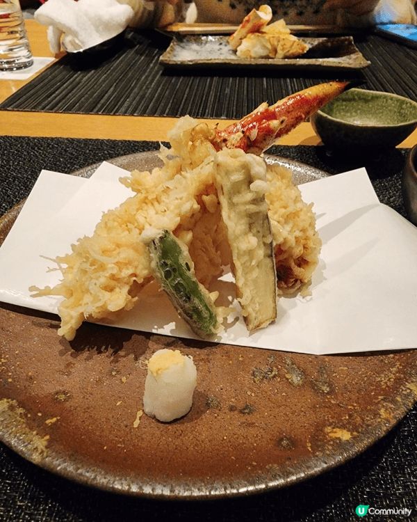 這間Kanimitsu以蟹為主題的懷石料理有兩間, 分別是東...