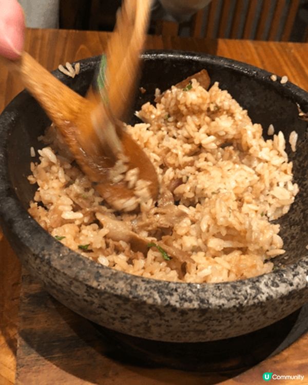 銀鱈魚西京燒、生薑豬肉渦飯及牛肉渦味道也不錯👍😋