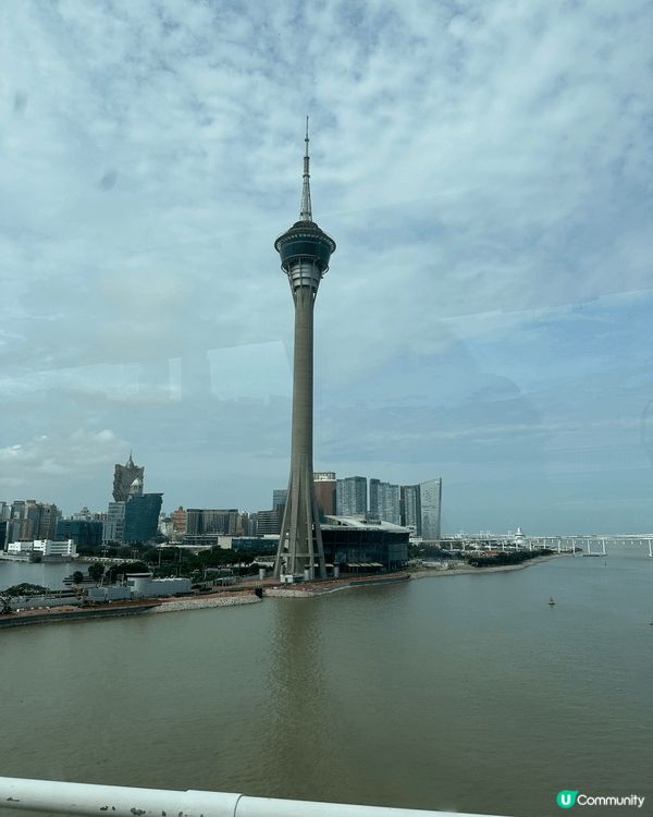去澳門一定要去大三巴打卡，旅遊塔可以離遠欣賞同埋打卡，最緊要...