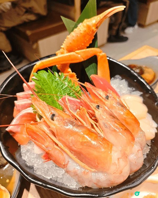 今次約朋友去御滿屋旺角店，午市任食任飲三小時放題，環境闊落，...