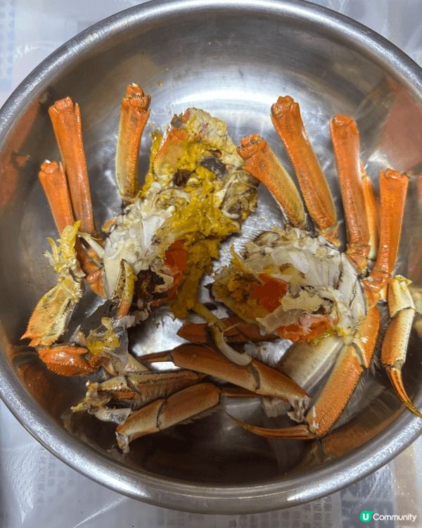 冬天最鍾意食嘅就係煲仔飯同埋大閘蟹