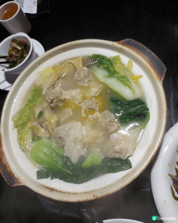 老掌櫃東北菜館，鄰近奧運站，交通方便，員工服務有禮，上菜速度...
