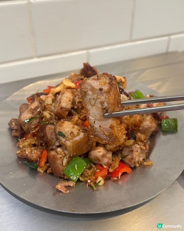 泰式雜菜+脆腩肉！😋 鑊氣十足！🌶️