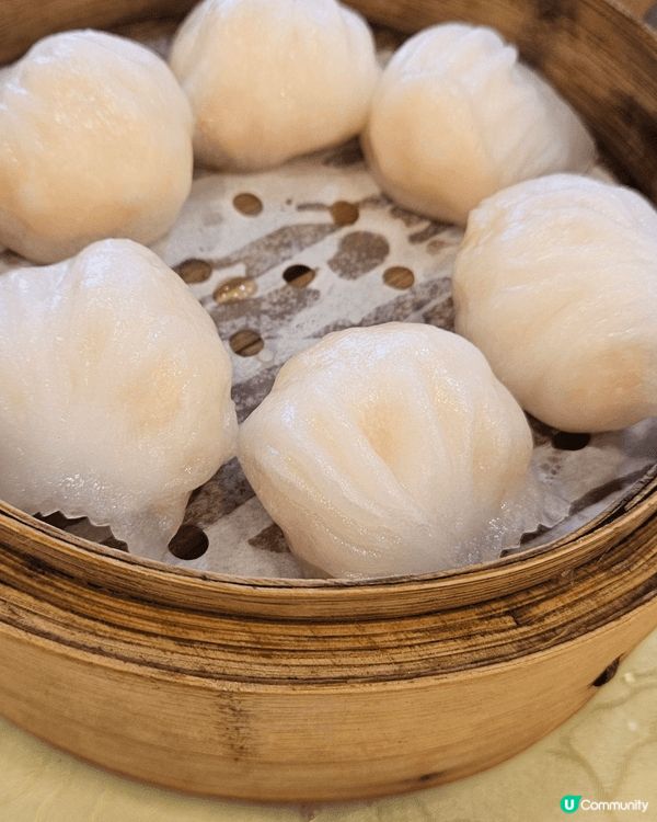 牛頭角嘅 好彩酒樓嘅點心真係有一手 唔係預製即刻新鮮鮑嘅人生...