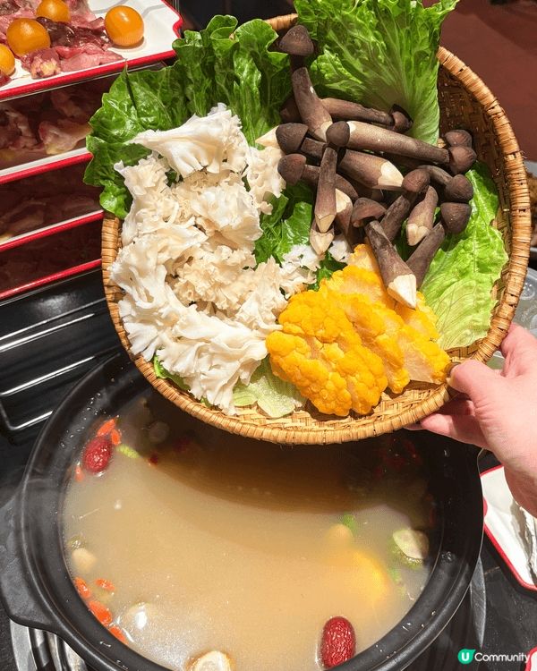 會找角度及光線拍出有食慾的食物