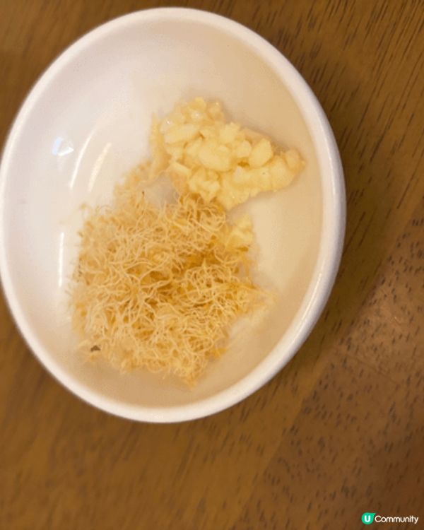 韓國人氣超濃參雞湯 雖然要提早排隊 但食一啖會令你覺得值返曬...