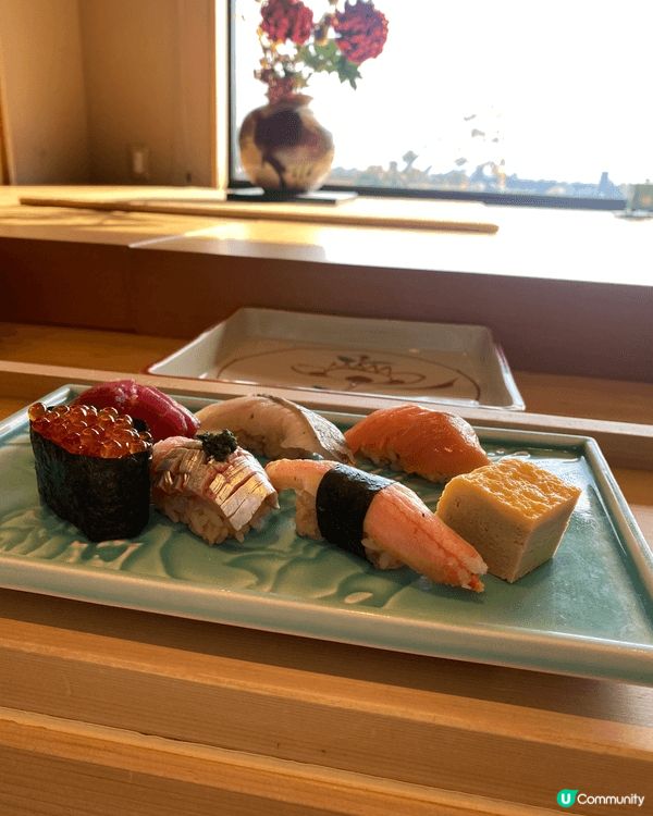 北海道得天獨厚的自然環境造就了頂級的新鮮海鮮、肥美肉類（如羊...