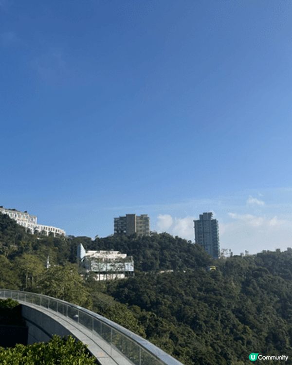 啱啱上個星期去咗山頂廣場，有好多Disney打卡位，Disn...
