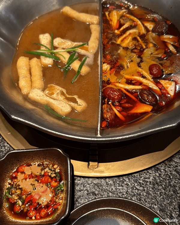 湊湊火鍋🥰 今次聖誕餐啲野食造型好特別！有用牛肉裝扮成聖誕樹...