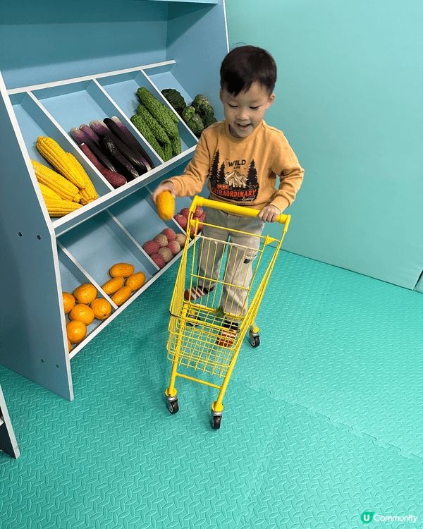Chill kids club playhouse位於赤鱲角...