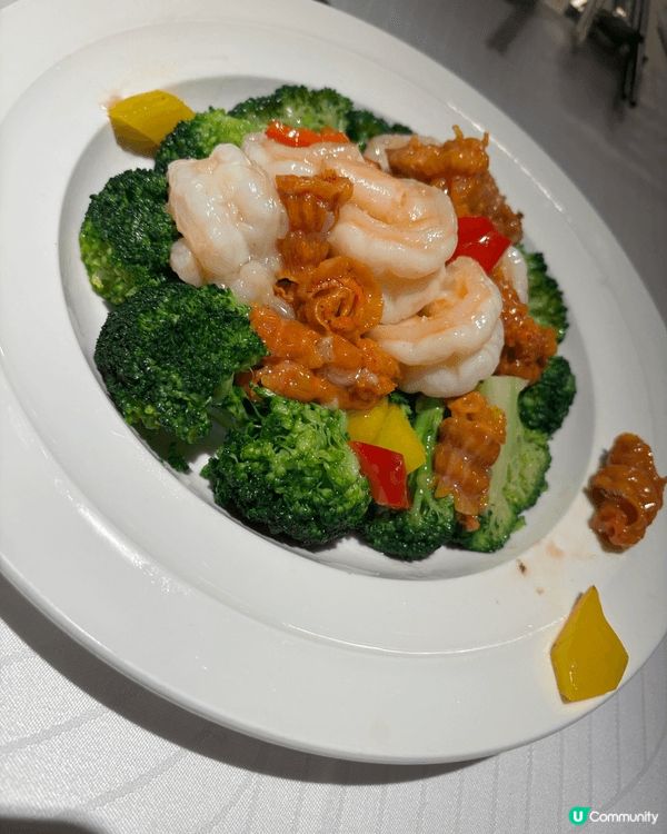 翠園嘅冬至飯，有菜有魚，有蚌又有飽魚，仲有紅豆沙湯圓，真係唔...