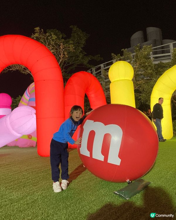 Merry Balloon Park 黑夜場次，平日夜晚入場...