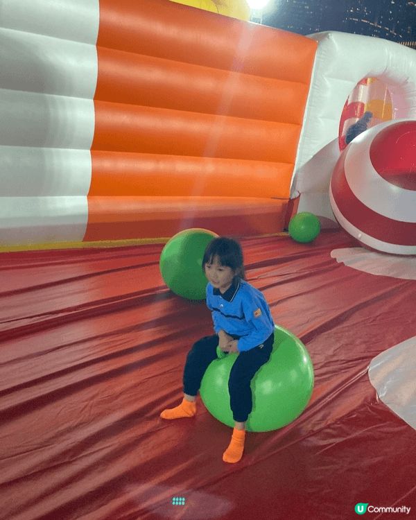 Merry Balloon Park 黑夜場次，平日夜晚入場...