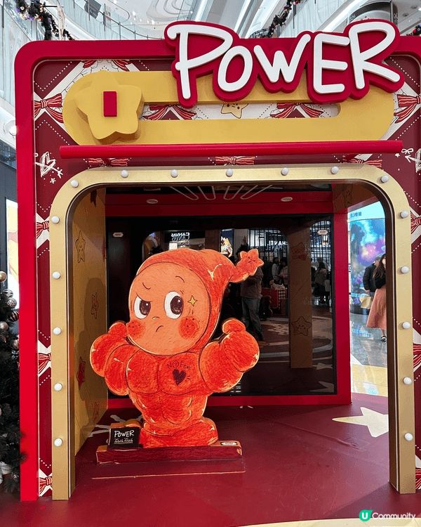 旺角Moko今年的聖誕裝飾是Pop mart很受歡迎的IP星...