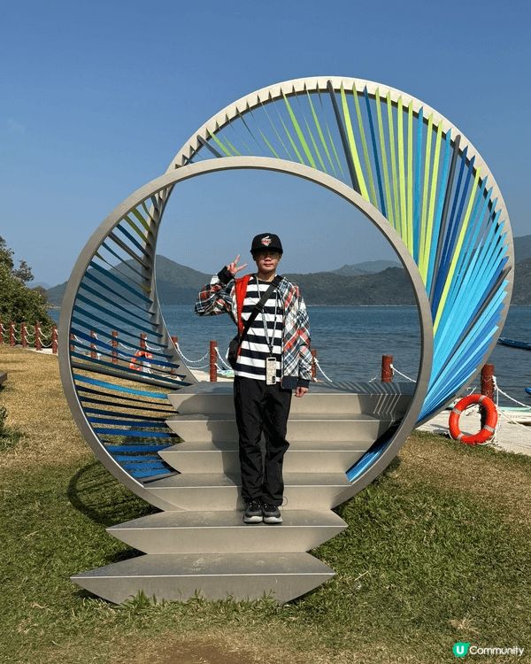 這裡是西沙GO PARK 入面近海邊的位置。這兩個打卡位在晴...