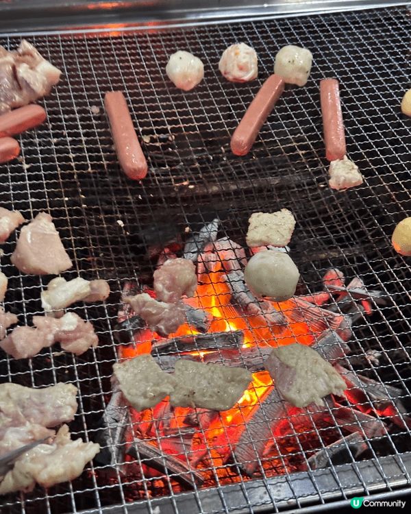 白石燒烤 人不多 附近有海灘 適合節日假期