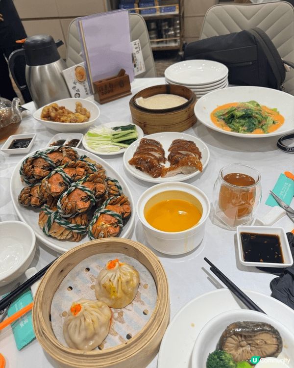 之前去海東軒食大閘蟹放題，我食過咁多間大閘蟹放題裏面最好食嘅...