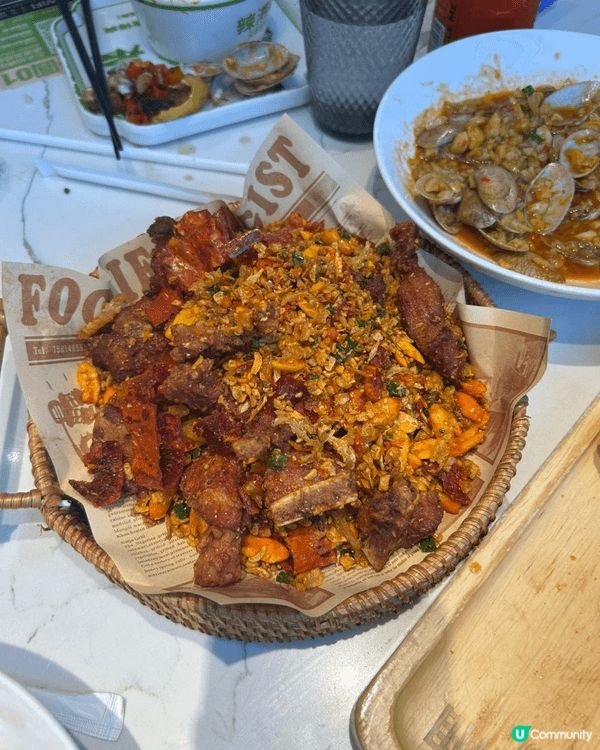 一家人開開心心食飯笑下講下，食完意粉屋再食甜品，滿足❤️